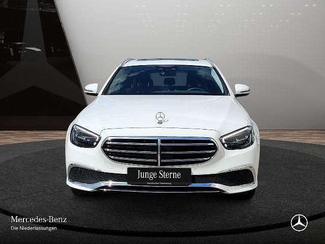 Gebraucht 2022 Mercedes E300 | 39.990 € (Fairer Preis) - Bild 1/4
