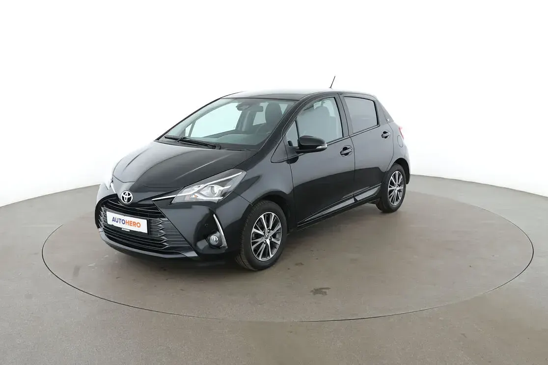 Gebraucht Toyota Yaris Team 120 PS (88 kW) 2020 Limousine