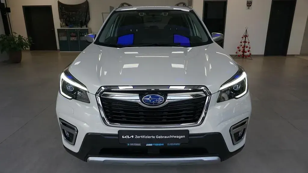 Gebraucht Subaru Forester Trend 150 PS (110 kW) 2021 Weiß SUV