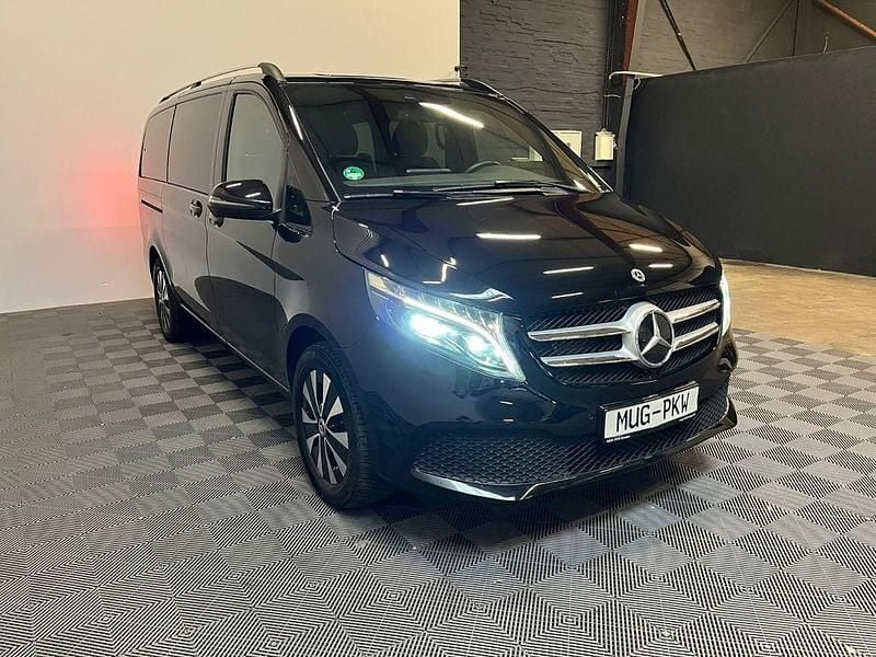 Gebraucht Mercedes V250 190 PS (139 kW) 2024 Schwarz Van / Kleinbus