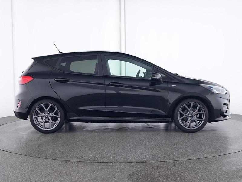 Gebraucht Ford Fiesta ST-Line 101 PS (74 kW) 2023 Obsidian schwarz Kleinwagen