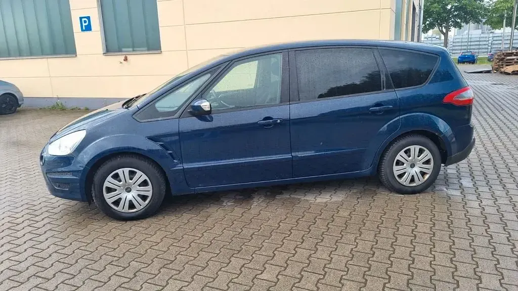 Używany Ford S-MAX Trend 160 KM (117 kW) 2012 Niebieski Minivan