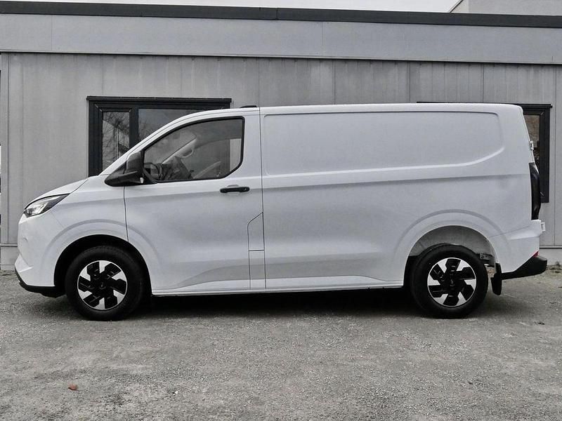 Gebraucht Ford Transit Custom Trend 232 PS (170 kW) 2025 Weiß Van / Kleinbus