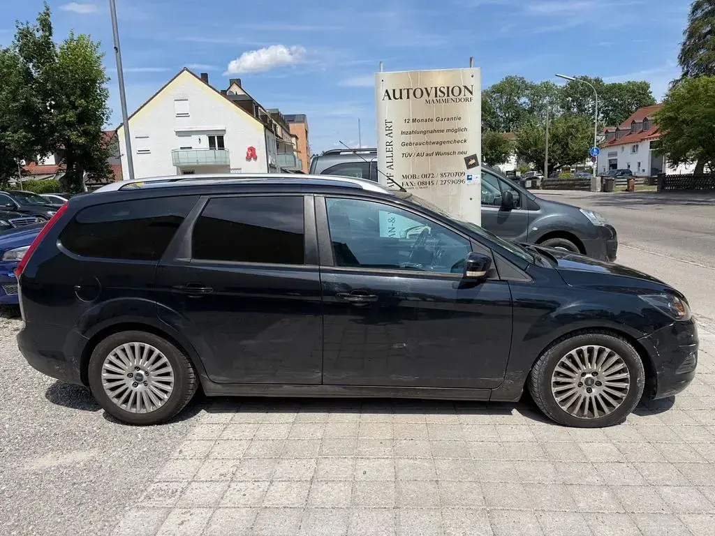 Gebraucht Ford Focus 116 PS (85 kW) 2009 Schwarz Kombi
