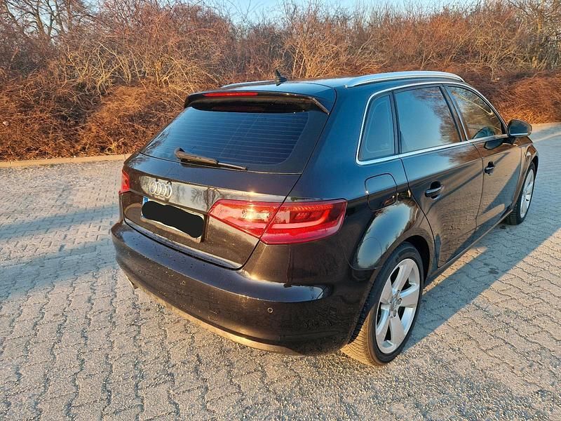 Gebraucht Audi A3 150 PS (110 kW) 2013 Schwarz Kleinwagen