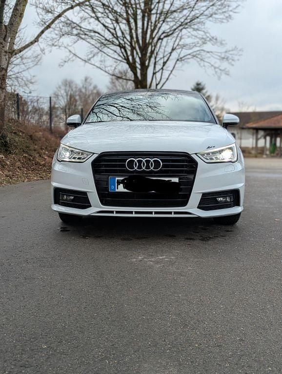 Gebraucht Audi A1 Sportback 82 PS (60 kW) 2017 Weiß Kleinwagen