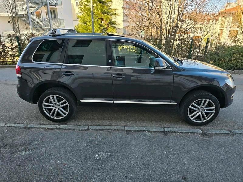 Gebraucht VW Touareg 239 PS (175 kW) 2009 Braun SUV