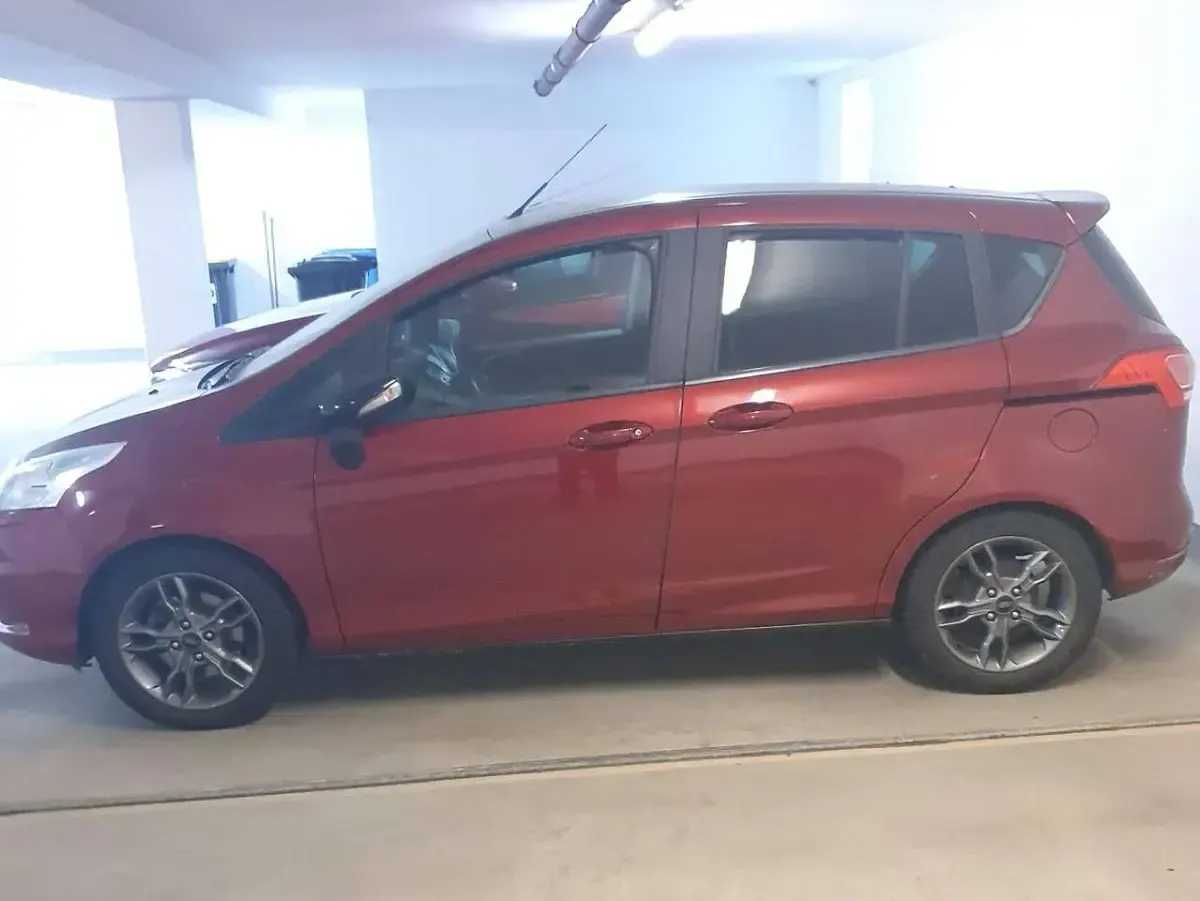 Gebraucht Ford B-MAX Individual 120 PS (88 kW) 2017 Van / Kleinbus