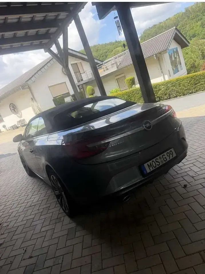 Gebraucht Opel Cascada Ultimate 136 PS (100 kW) 2018 Cabrio
