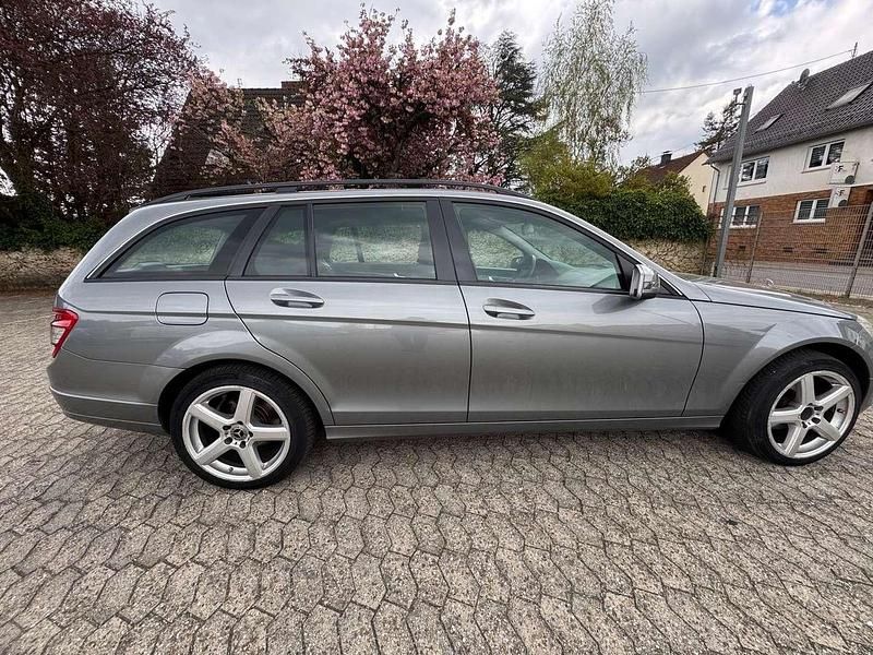 Gebraucht Mercedes C200 136 PS (100 kW) 2009 Kombi