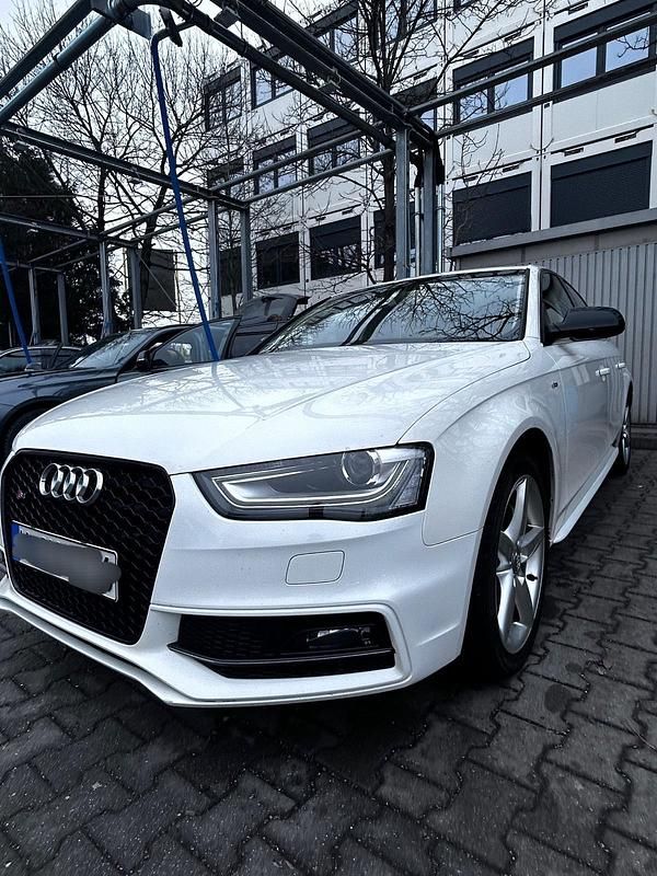Brugt Audi A4 Design 220 HK (161 kW) 2014 Hvid Sedan