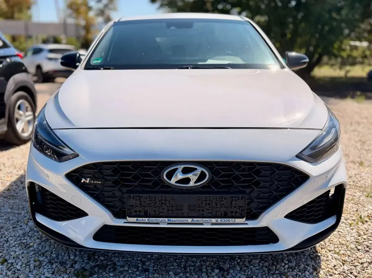 Gebraucht Hyundai i30 N Line 159 PS (116 kW) 2020 Polar weiß Limousine