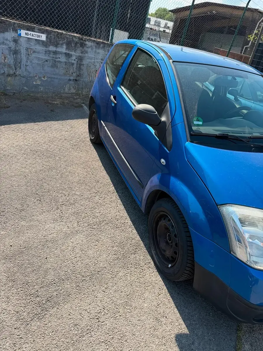 Gebraucht Citroën C2 60 PS (44 kW) 2007 Blau Kleinwagen