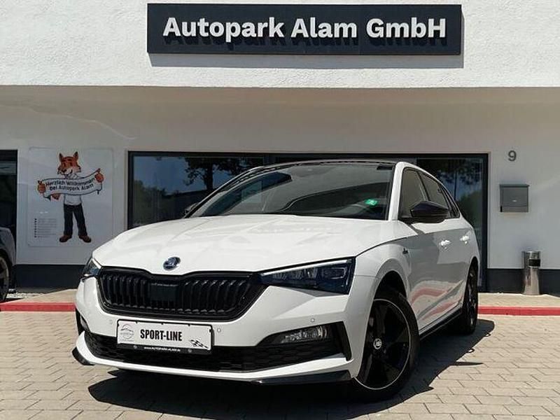 Weiß Gebraucht 2022 Skoda Scala Monte Carlo Kleinwagen | 16.900 € (Fairer Preis) - Bild 1/4
