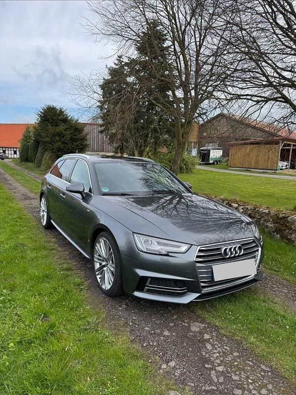 Gebraucht Audi A4 S-Line 190 PS (139 kW) 2017 Grau Kombi