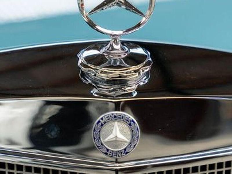 Gebraucht Mercedes 300 SE 170 PS (125 kW) 1964 Blau Cabrio