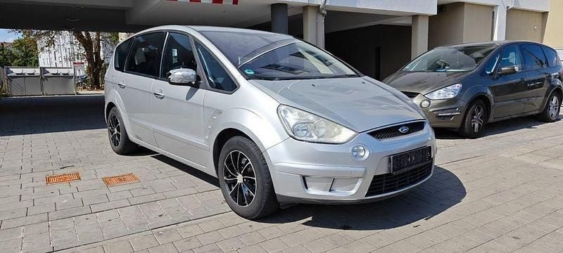 Grau Gebraucht 2008 Ford S-MAX S Van / Kleinbus | 1.600 € (Superpreis) - Bild 1/4