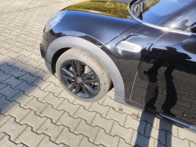 Gebraucht Mini Cooper 136 PS (100 kW) 2018 Midnight black metallic Kleinwagen