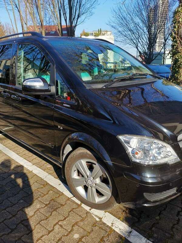 Gebraucht 2011 Mercedes Viano Edition Van / Kleinbus | 22.900 € (Etwas zu teuer) - Bild 1/4