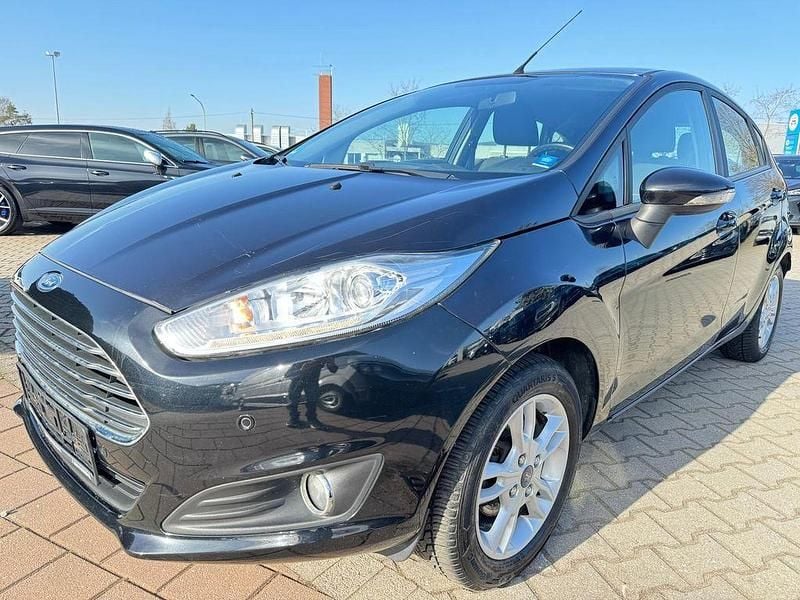 Gebraucht Ford Fiesta Trend 80 PS (58 kW) 2015 Schwarz Limousine