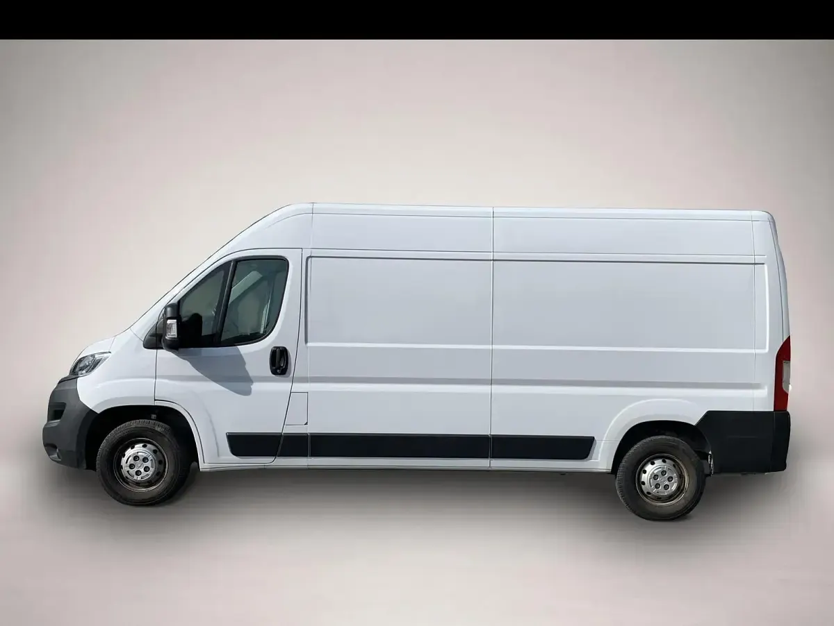 Gebraucht Opel Movano Edition 140 PS (102 kW) 2024 Manufacturer Van