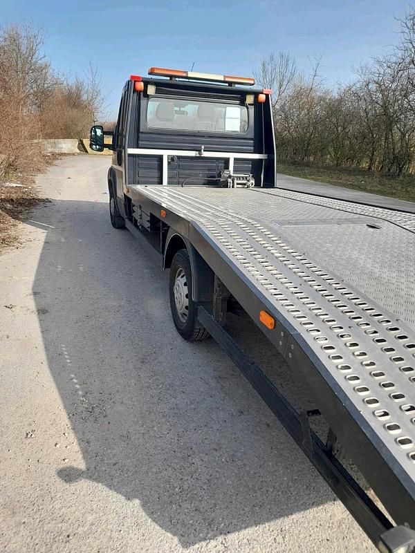 Gebraucht Peugeot Boxer 164 PS (120 kW) 2017 Schwarz Van