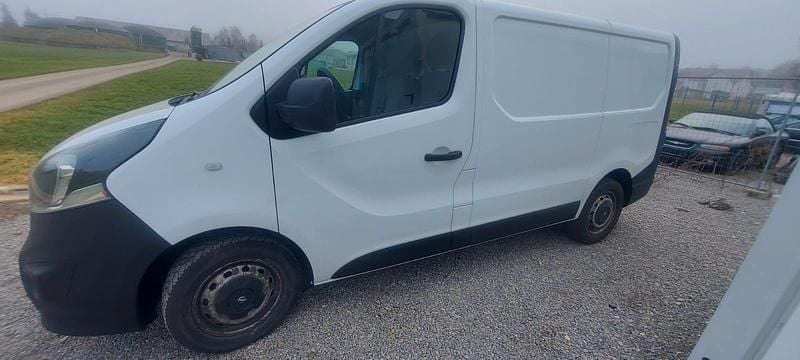 Gebraucht Opel Vivaro 90 PS (66 kW) 2016 Weiß Van / Kleinbus