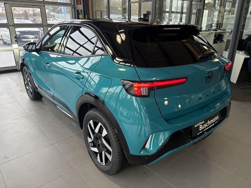 Neu Opel Mokka-e Ultimate 114 kW (156 PS) 2026 Tropikal grün SUV
