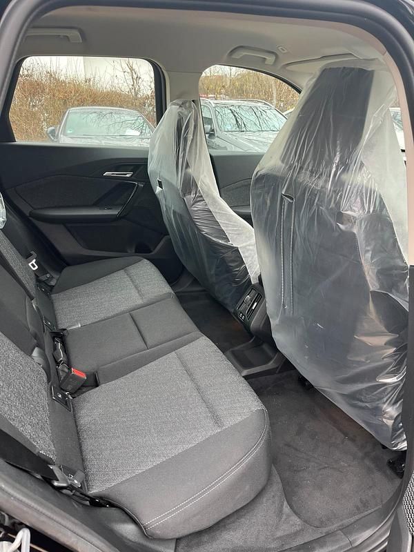 Gebraucht BMW iX1 225 kW (306 PS) 2024 Schwarz SUV