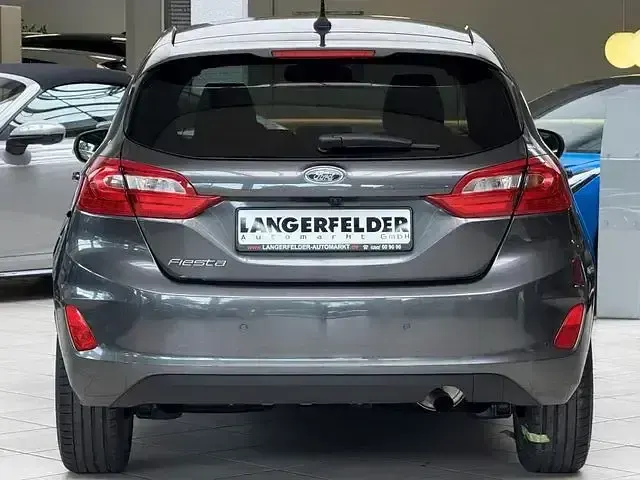 Gebraucht Ford Fiesta Titanium 101 PS (74 kW) 2017 Magneticgrau metallic Kleinwagen