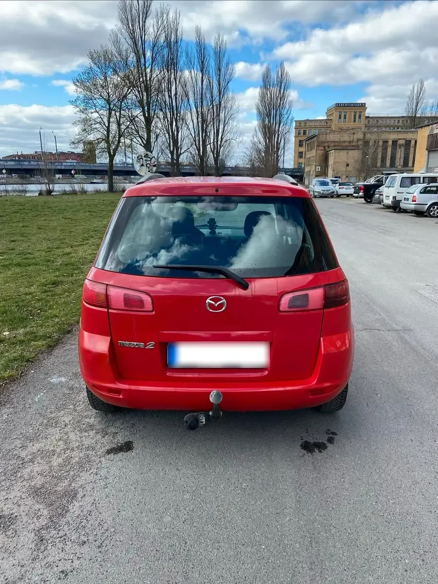 Gebraucht Mazda 2 75 PS (55 kW) 2003 Rot Kleinwagen