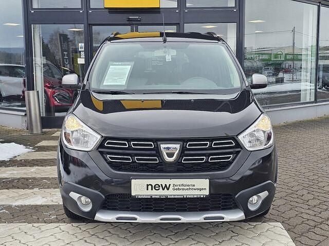 Gebraucht Dacia Lodgy Stepway 131 PS (96 kW) 2019 Schwarz (perlmuttschwarz (schwarz)) Van / Kleinbus