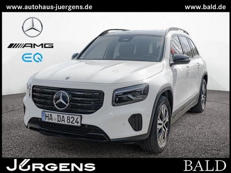 Weiss unilack polarweiss Gebraucht 2025 Mercedes GLB200 Progressive SUV | 41.880 € (Guter Preis) - Bild 1/4