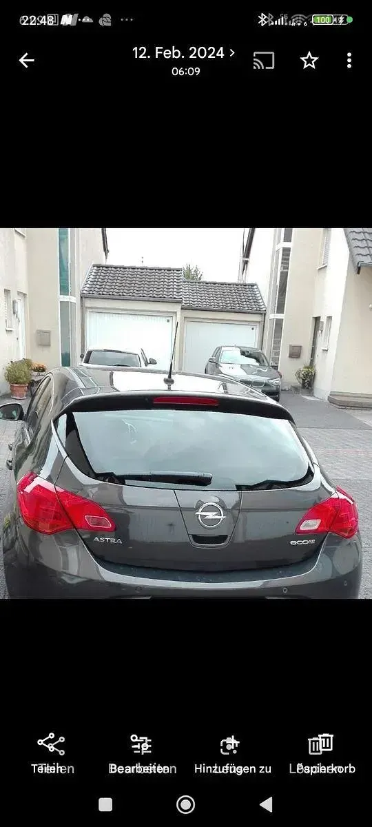 Gebraucht Opel Astra Energy 116 PS (85 kW) 2014 Grau Limousine