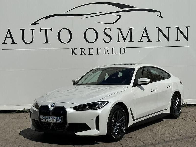 Weiß Gebraucht 2023 BMW i4 Sport Line Limousine | 36.950 € (Guter Preis) - Bild 1/4