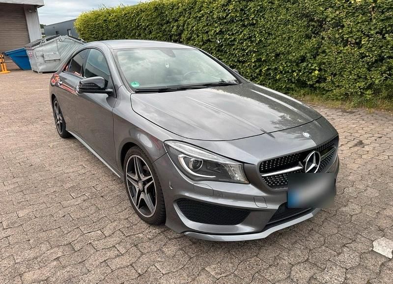 Gebraucht Mercedes CLA200 152 PS (111 kW) 2014 Grau Limousine