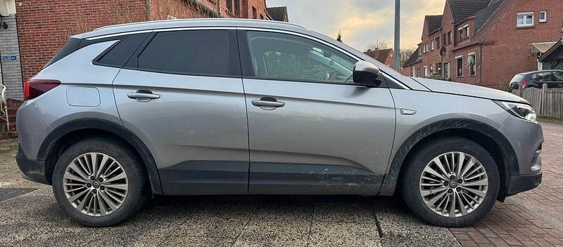 Gebraucht Opel Grandland X Innovation 131 PS (96 kW) 2018 Grau SUV