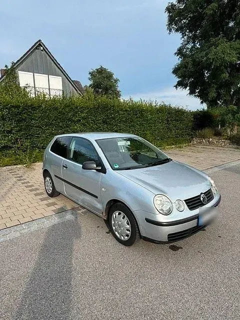 Gebraucht VW Polo 64 PS (47 kW) 2004 Silber Kleinwagen