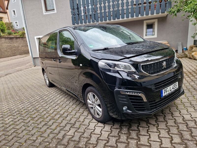 Schwarz Gebraucht 2020 Peugeot Expert Van | 22.999 € (Guter Preis) - Bild 1/4