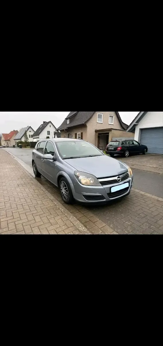 Gebraucht Opel Astra 105 PS (77 kW) 2004 Grau Limousine