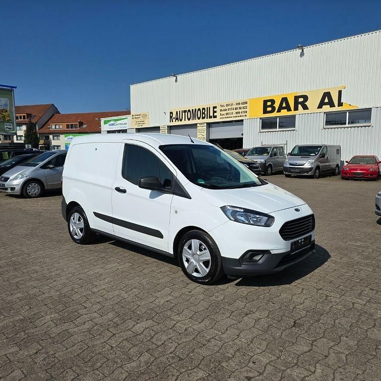 Weiß Gebraucht 2018 Ford Transit Limousine | 4.950 € (Superpreis) - Bild 1/4