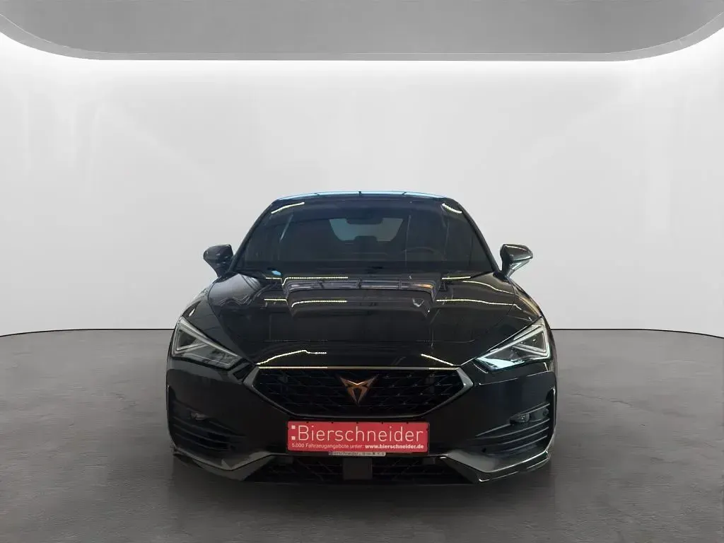 Gebraucht Cupra Leon VZ 300 PS (220 kW) 2024 Schwarz Limousine