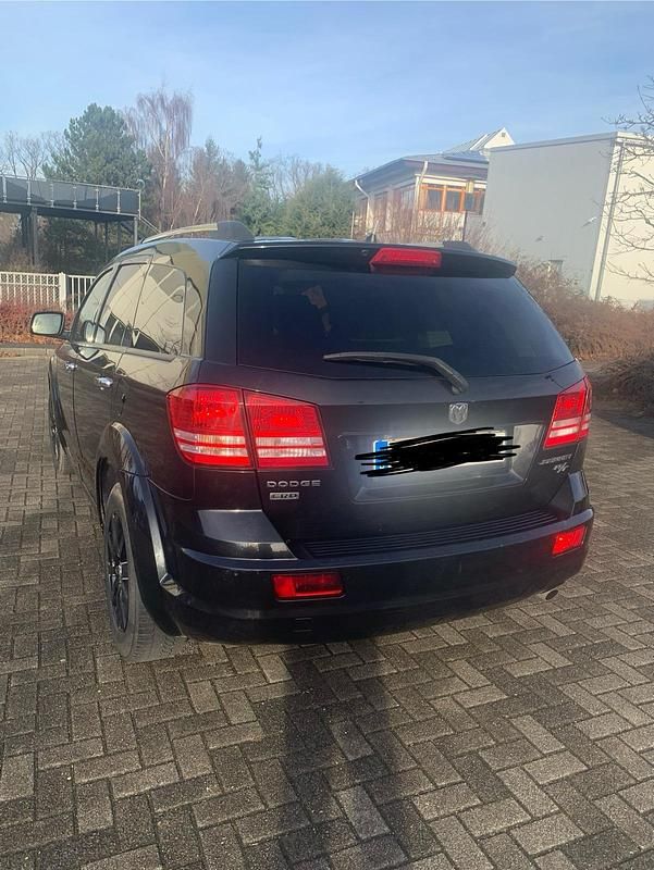 Gebraucht Dodge Journey 140 PS (102 kW) 2010 Schwarz SUV