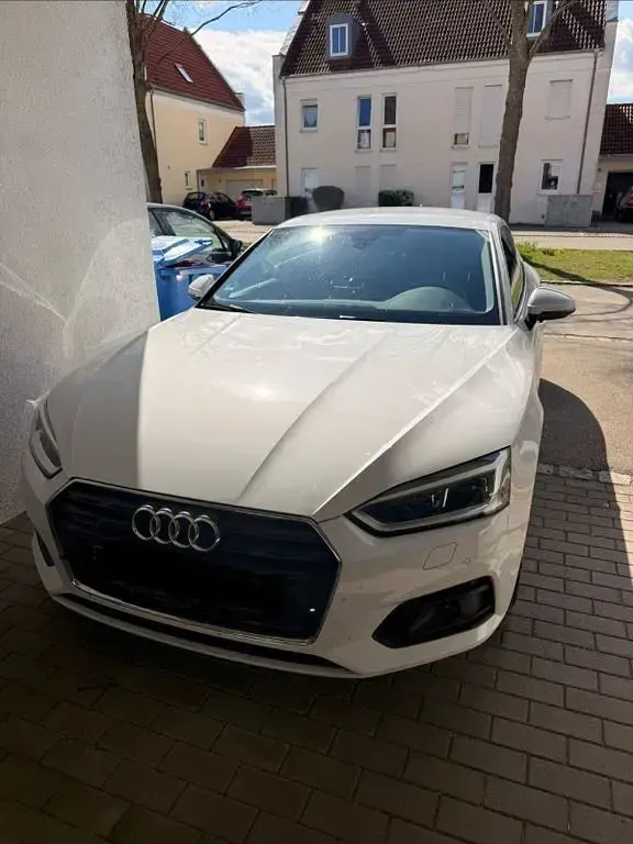 Second-hand Audi A5 218 CP (160 kW) 2017 Alb Coupe