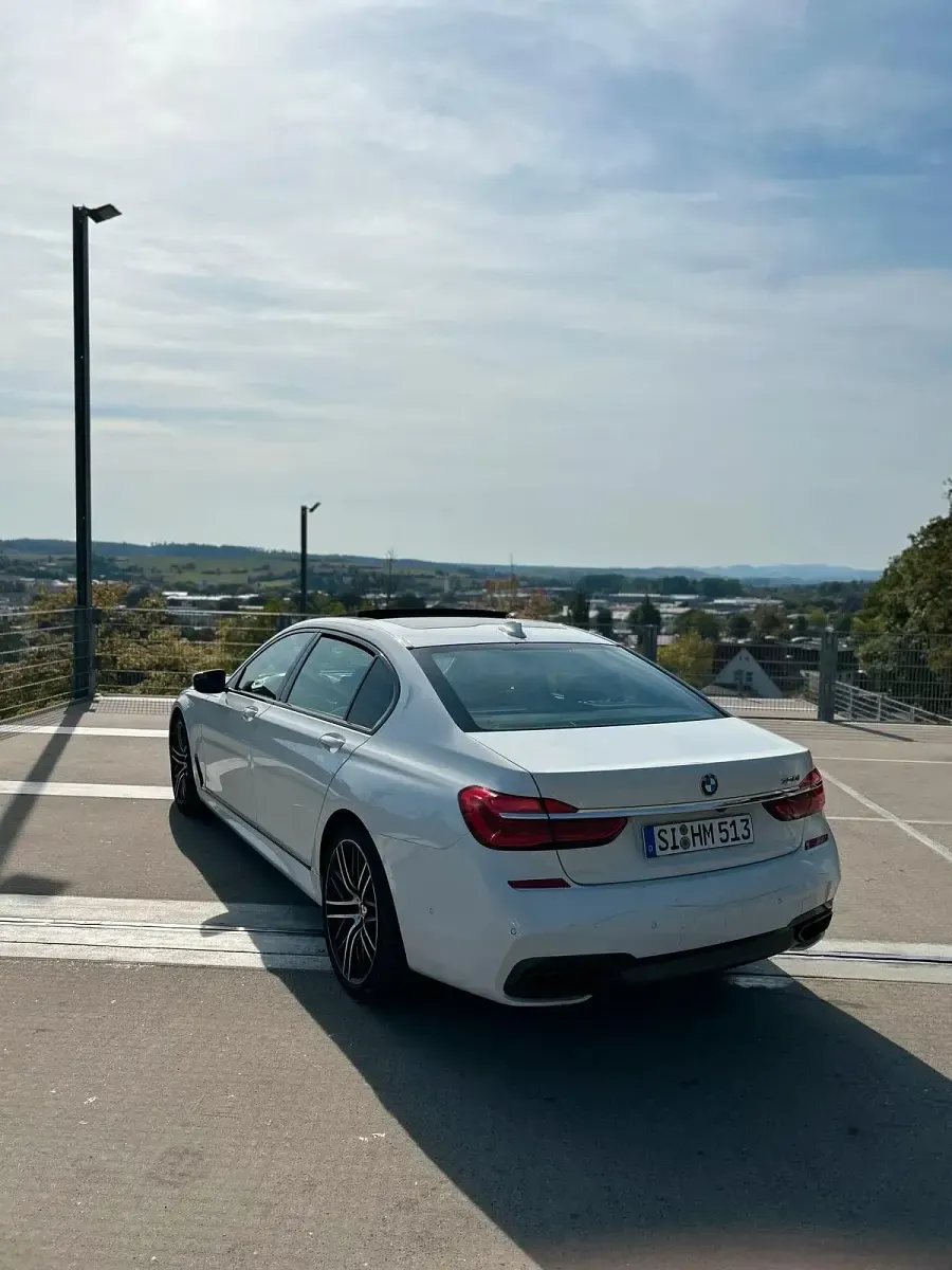 Occasion BMW 750L 449 ch (330 kW) 2016 Blanc Berline