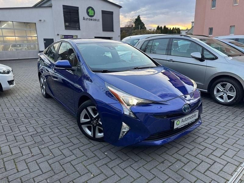 Blau Gebraucht 2016 Toyota Prius Executive Limousine | 12.999 € (Fairer Preis) - Bild 1/4