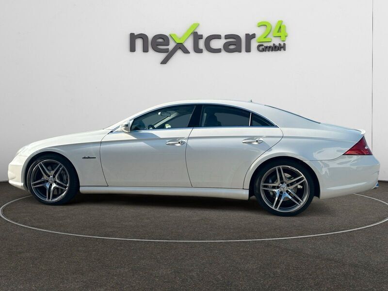 Gebraucht Mercedes CLS63 AMG AMG 514 PS (378 kW) 2010 White metallic Coupé