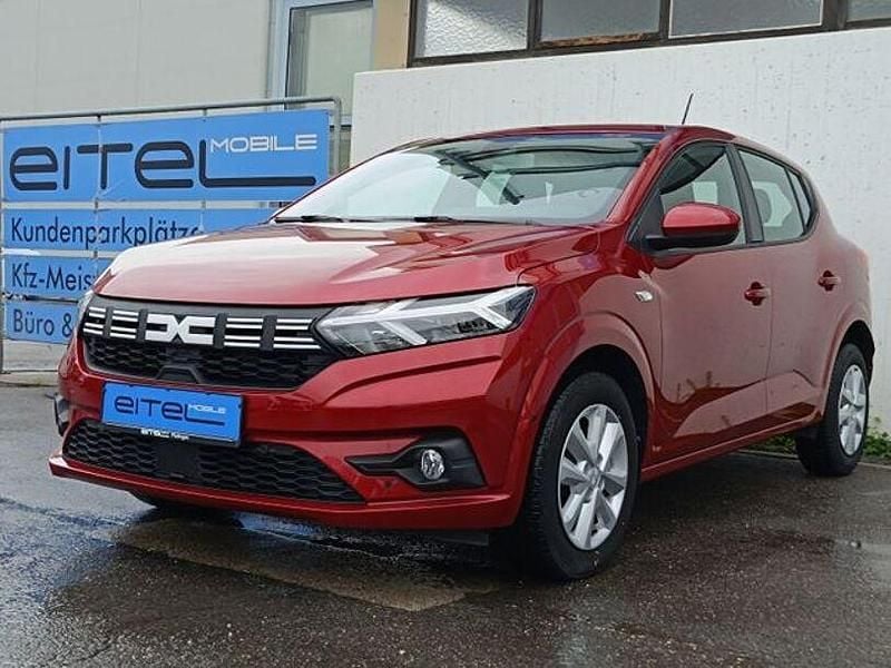 Rot ( kalaharirot) Gebraucht 2023 Dacia Sandero Expression Kleinwagen | 15.700 € (Guter Preis) - Bild 1/4