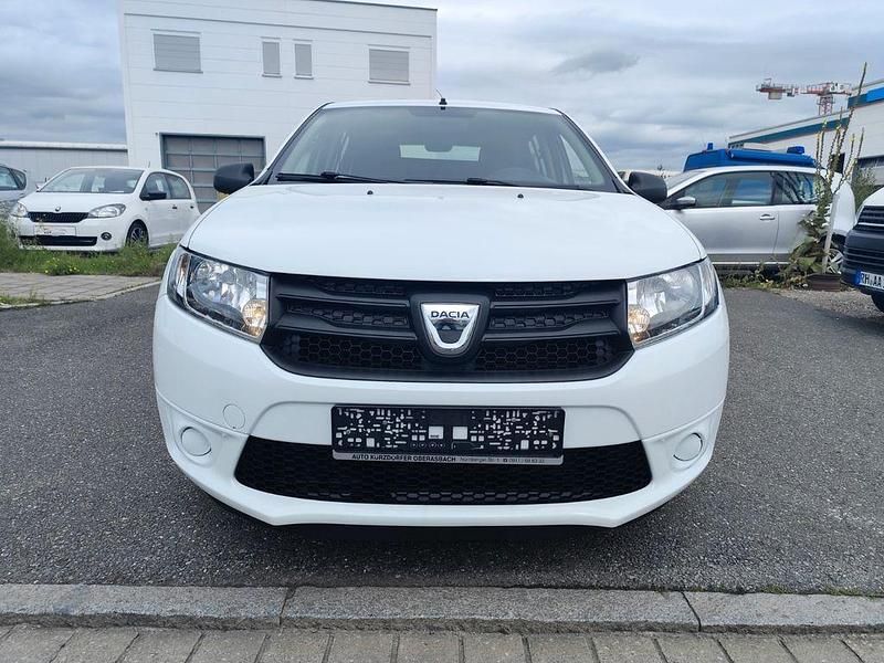 Gebraucht Dacia Sandero Ambiance 90 PS (66 kW) 2016 Weiß Kleinwagen