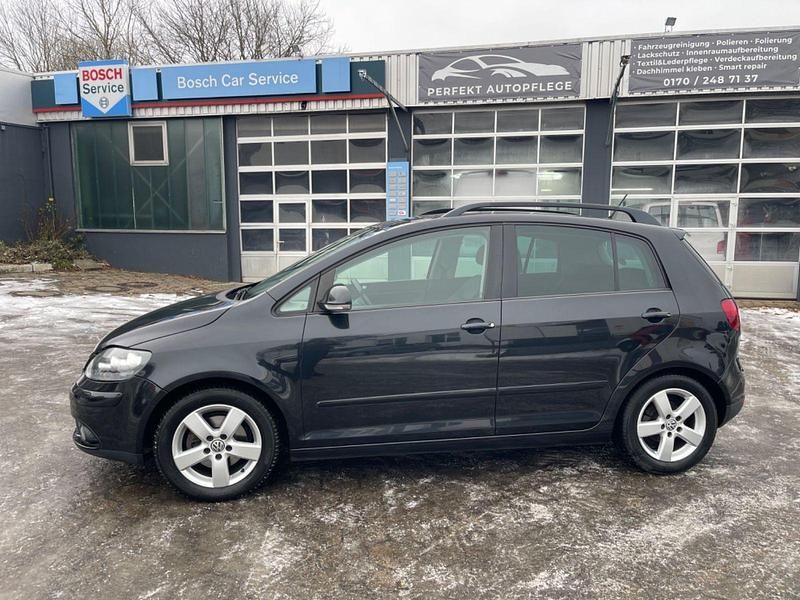 Gebraucht VW Golf V United 105 PS (77 kW) 2008 Schwarz Kombi